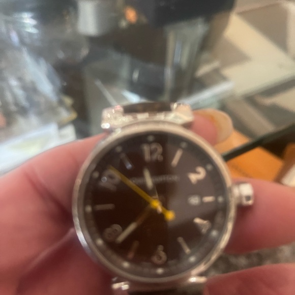 Louis Vuitton tambour monogram watch unisex 1000% authentic - Picture 10 of 12